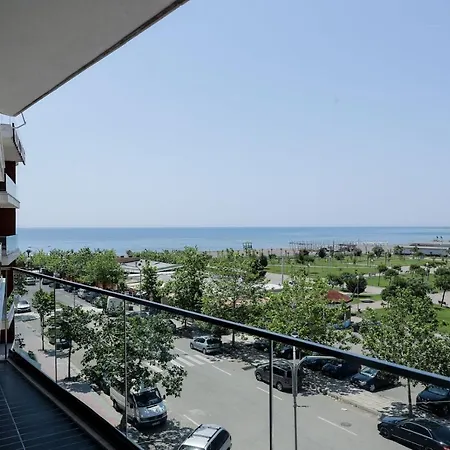 Apartmán Fishta Q5 33 *
