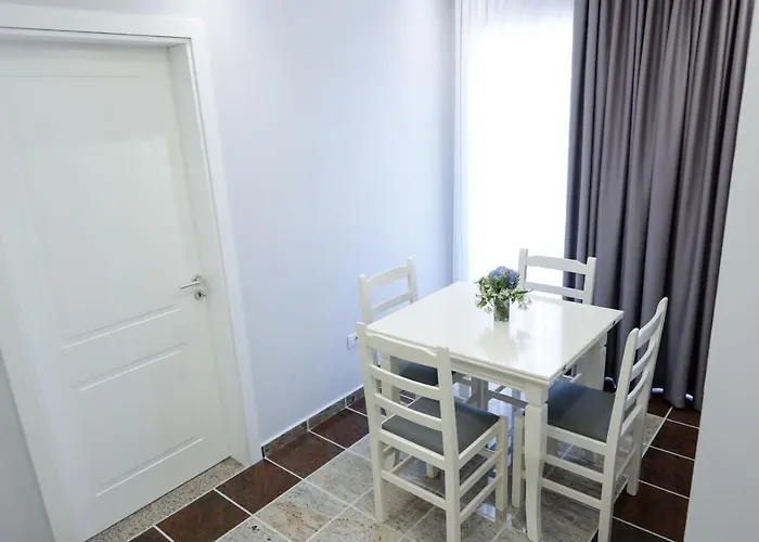 Fishta Q5 33 * Velipoja