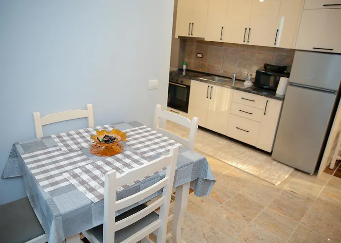 Fishta Q5 33 Velipojë